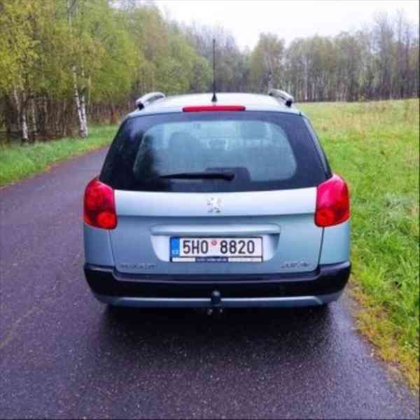 Peugeot 207 1,4 - foto 4