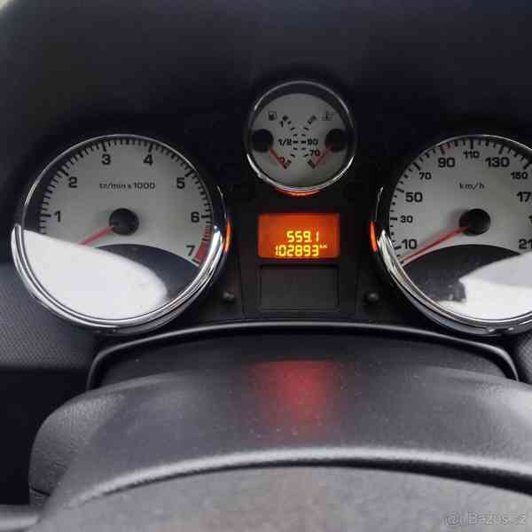 Peugeot 207 1,4 - foto 19