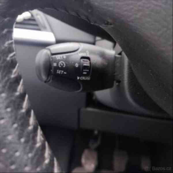 Peugeot 207 1,4 - foto 14
