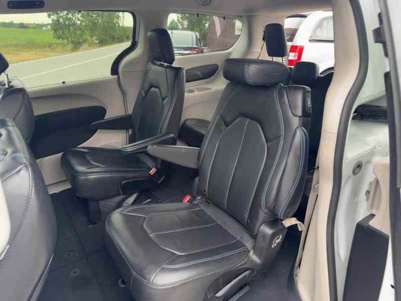 Chrysler Pacifica 3,6 Pentastar Radar NEW 2021 - foto 11