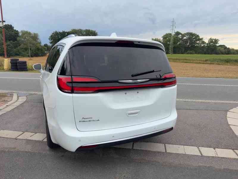 Chrysler Pacifica 3,6 Pentastar Radar NEW 2021 - foto 5