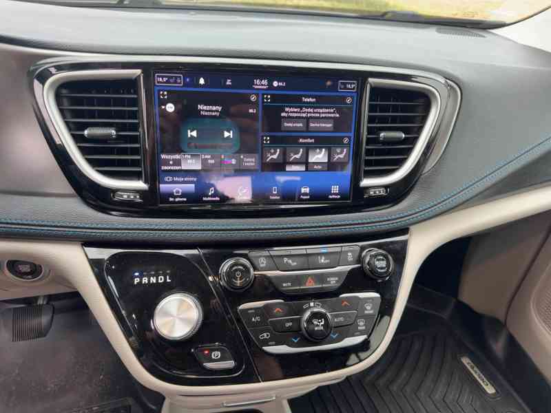 Chrysler Pacifica 3,6 Pentastar Radar NEW 2021 - foto 17