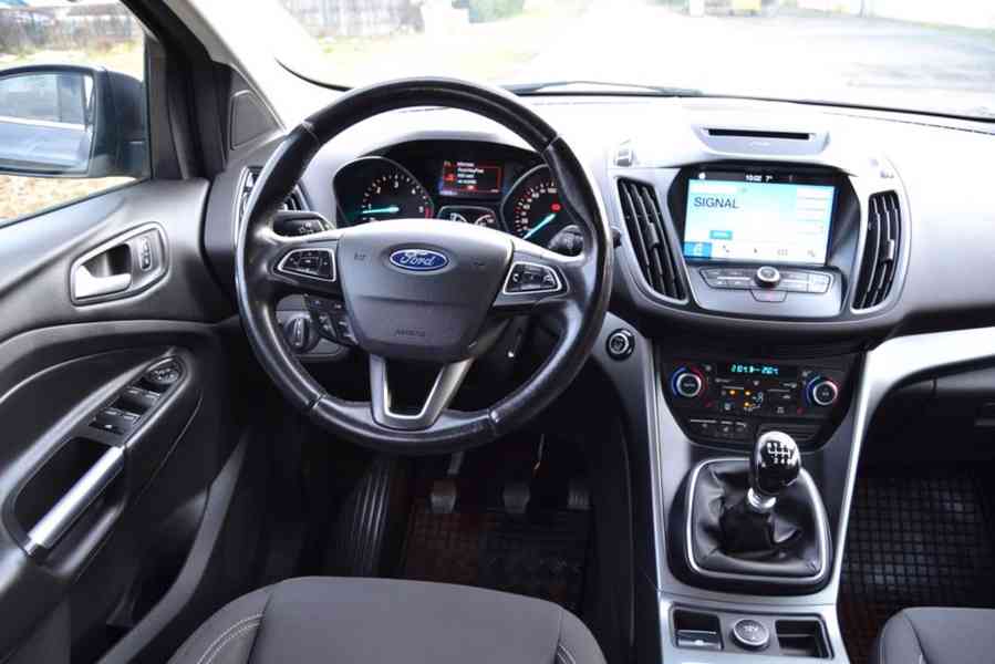 Ford Kuga 2.0 TDCI 110kW Cool-Connect 4x4 75 000 km !! - foto 8