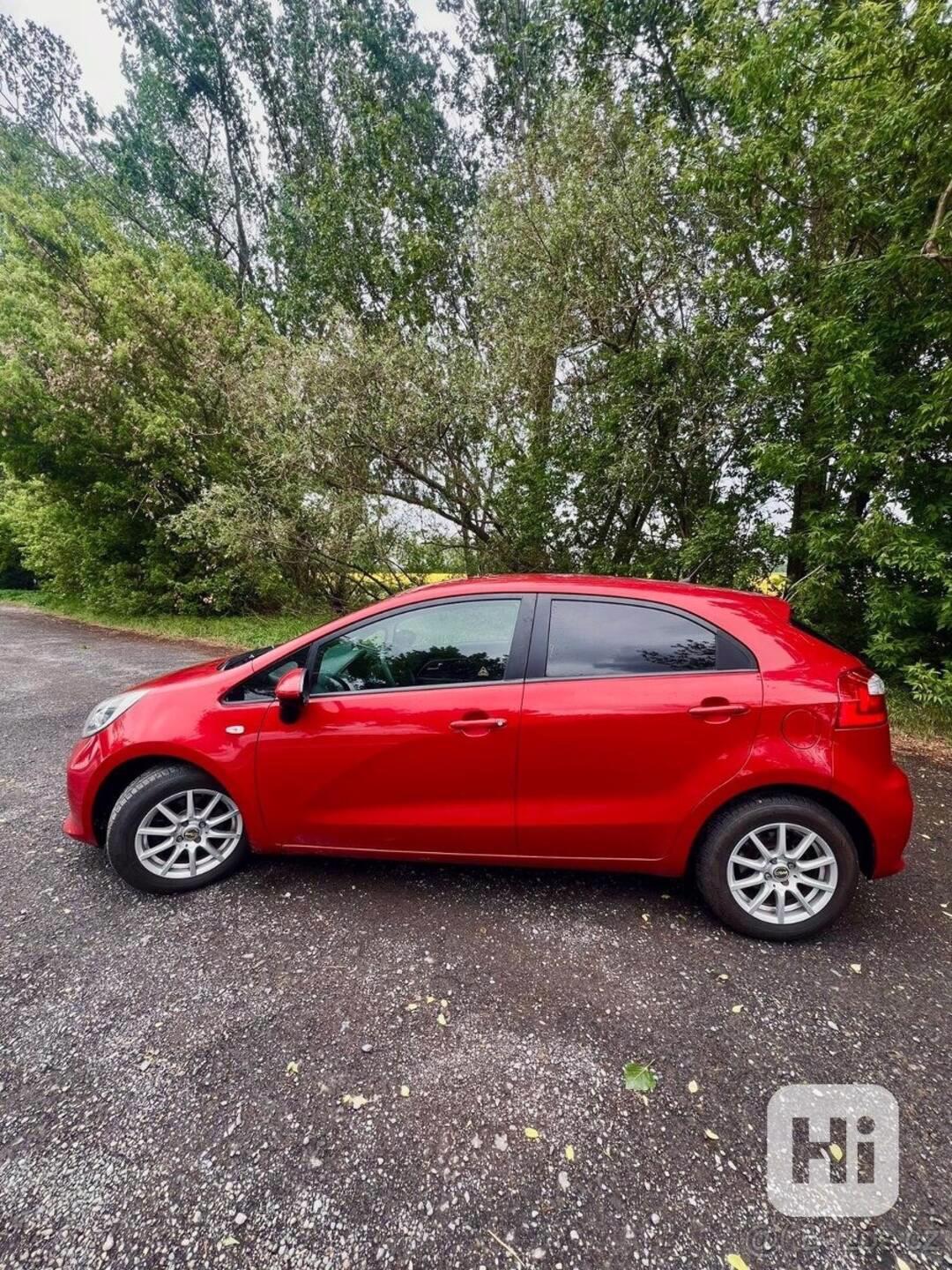 Kia Rio 1,1   2015 - foto 1