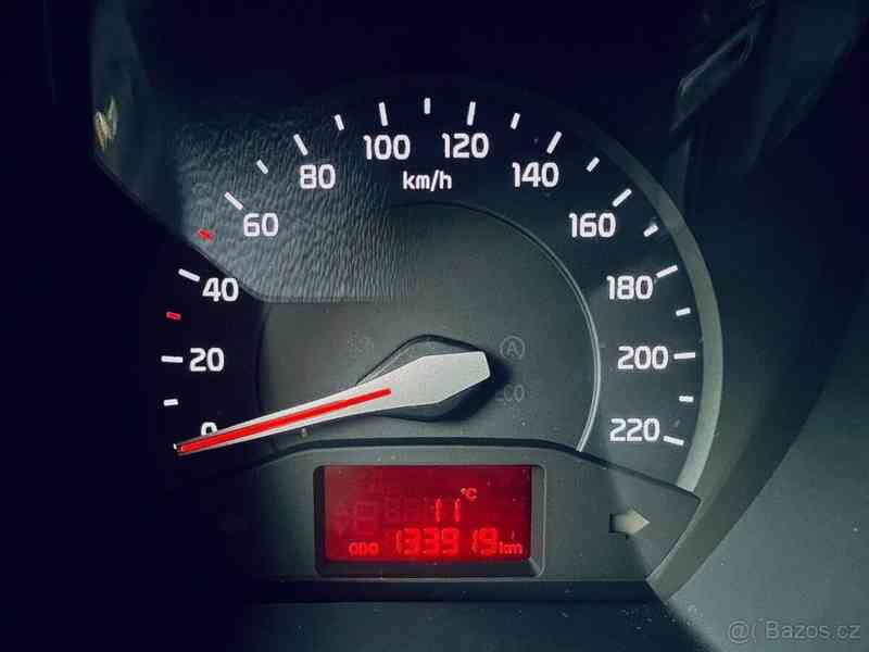Kia Rio 1,1   2015 - foto 9