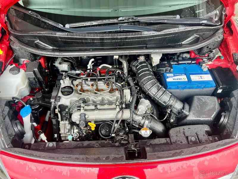 Kia Rio 1,1   2015 - foto 4