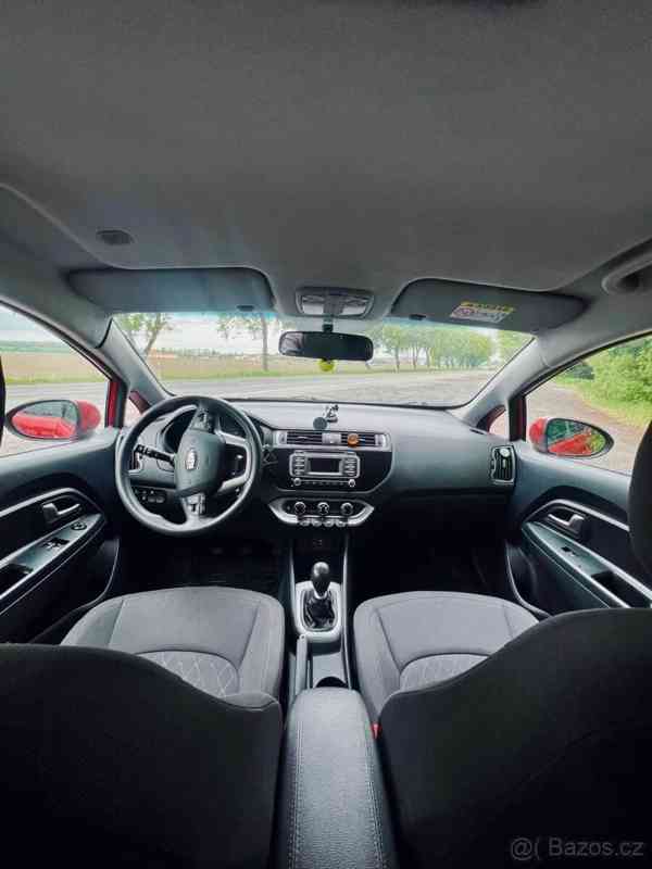 Kia Rio 1,1   2015 - foto 10