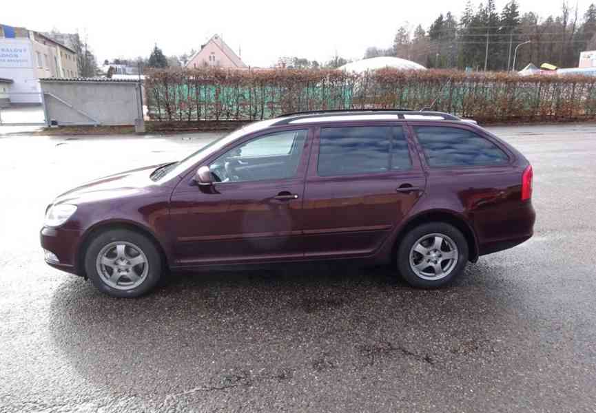 Škoda Octavia 1.6 TDI Combi r.v.2010 (77 kw) stk:12/2027 - foto 2