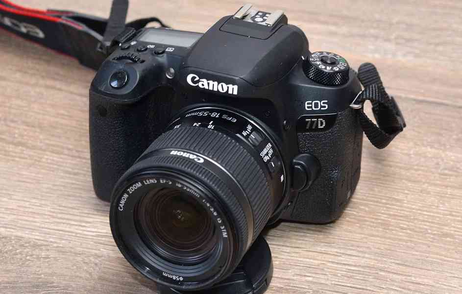 Canon EOS 77D + EF-S 18-55mm  15 500 Exp. - foto 6