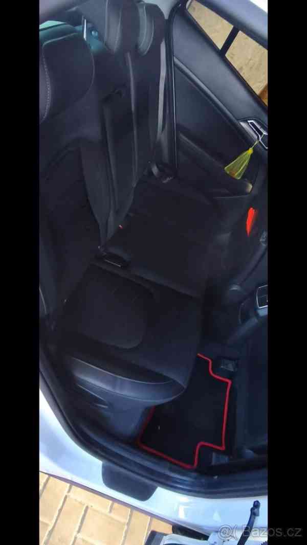 Kia Sportage 1,6 - foto 8