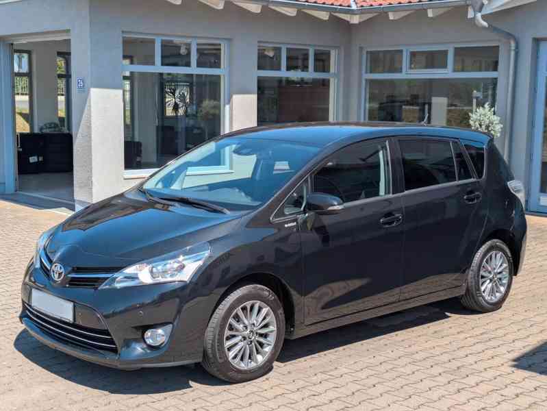 Toyota Verso 1.8i Edition-S benzín 108kw - foto 13