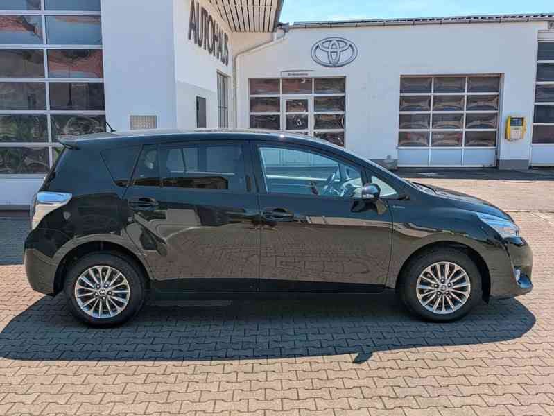 Toyota Verso 1.8i Edition-S benzín 108kw - foto 8