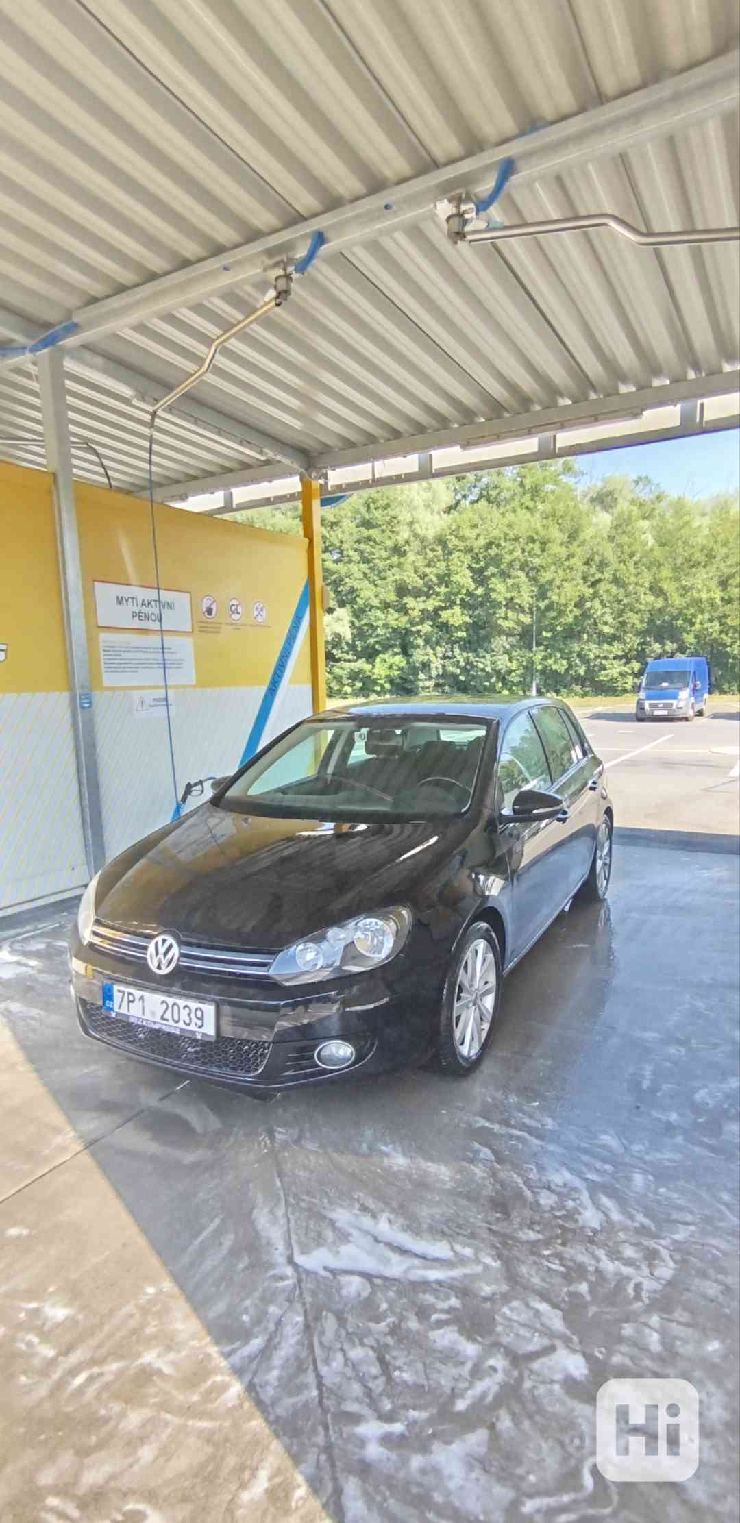 VW GOLF 6 1.4 TSI 90 kW - SLEVA!!! - foto 1