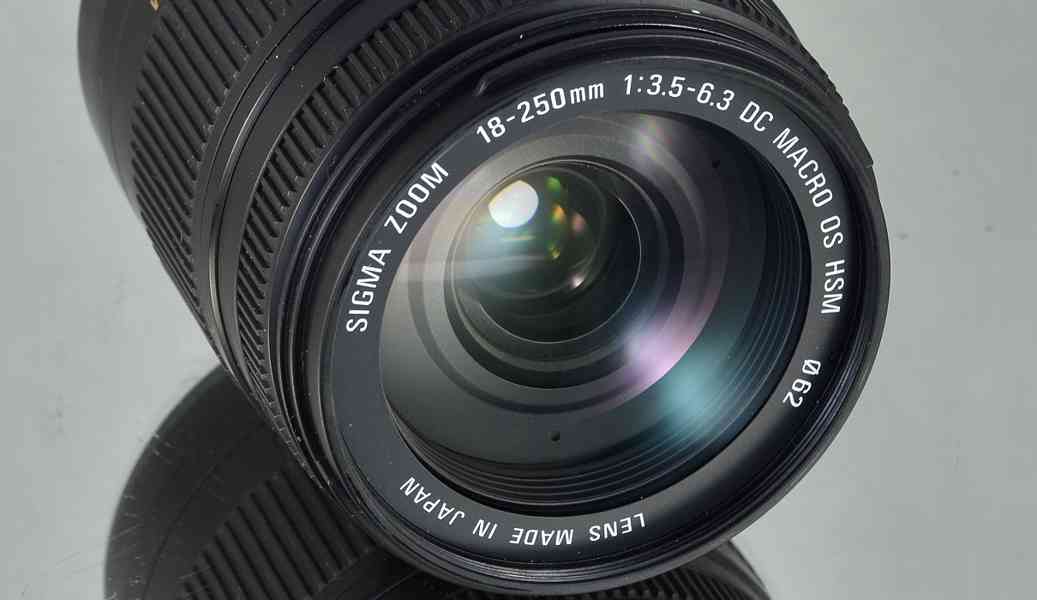 pro Canon - Sigma DC 18-250mm 1:3.5-6.3 HSM OS *UV - foto 4
