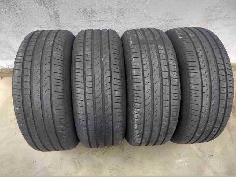 Alu kola originál BMW 8x17 5x120 ET30 225/55R17 TOP STAV - foto 7