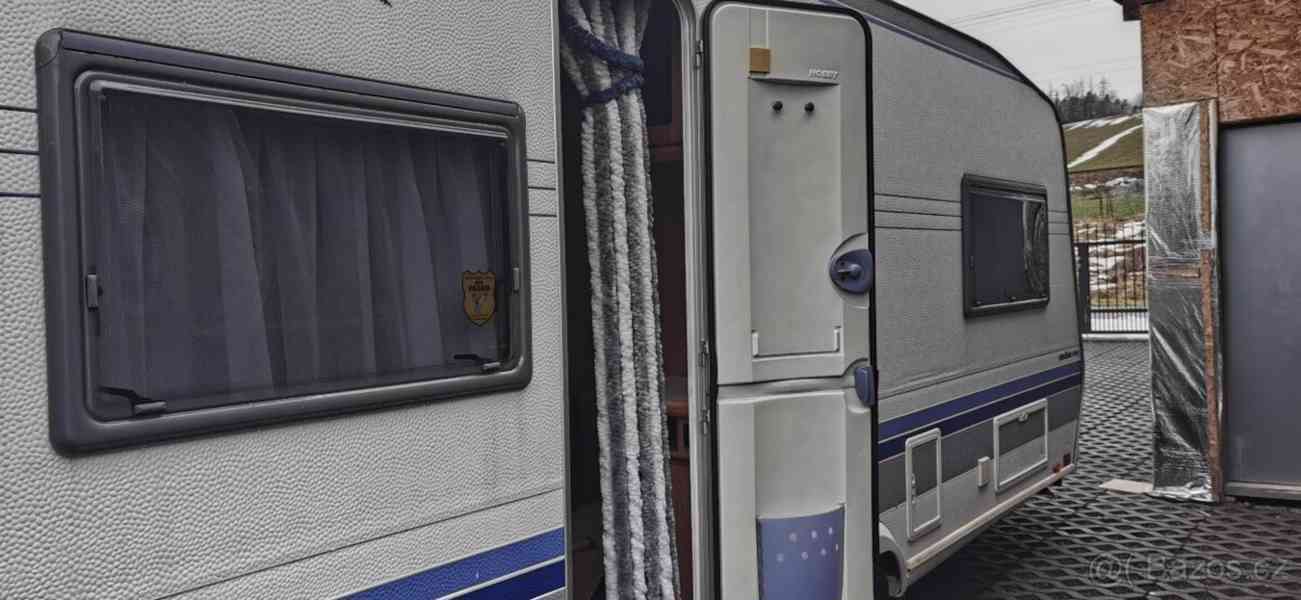 Prodám karavan Hobby Excelent   - foto 4