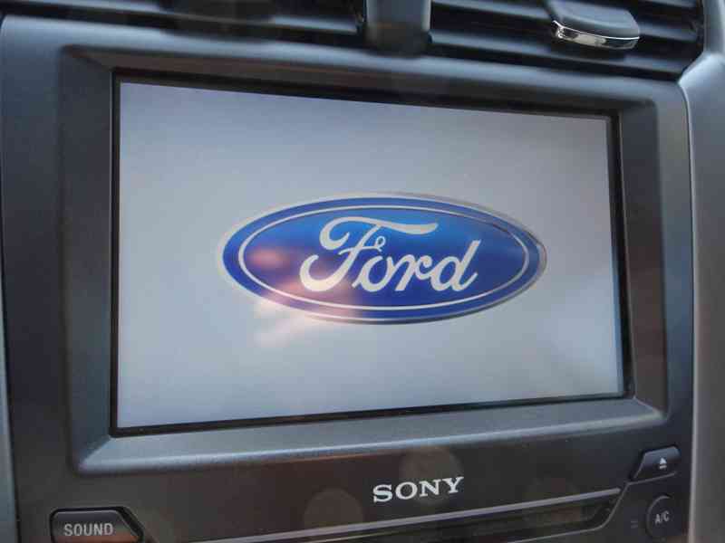 Ford Mondeo 2.0 TDCI Combi r.v.2015 (132 kw) AUTOMAT - foto 7