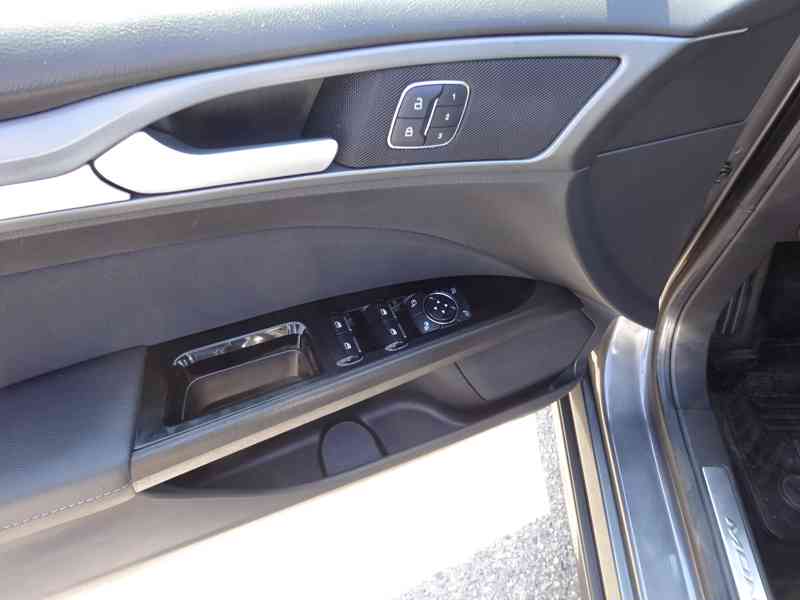 Ford Mondeo 2.0 TDCI Combi r.v.2015 (132 kw) AUTOMAT - foto 6