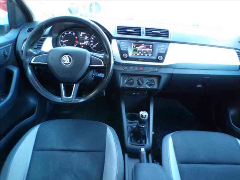 Škoda Fabia 1,2 TSi - foto 5