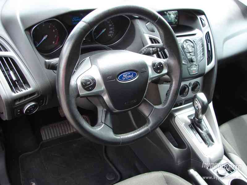 Ford Focus 1.6Ti r.v.2013 automat 2.Maj.serv.kníž.ČR (DPH) - foto 5