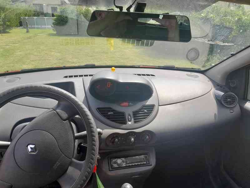 Renault Twingo - foto 12