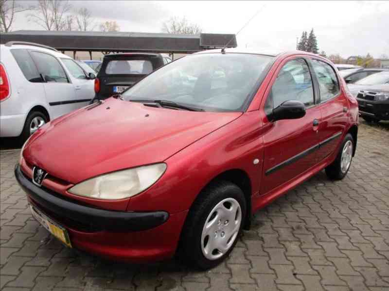 Peugeot 206 1,4 HDI TAŽNÉ ZAŘÍZENÍ - foto 2