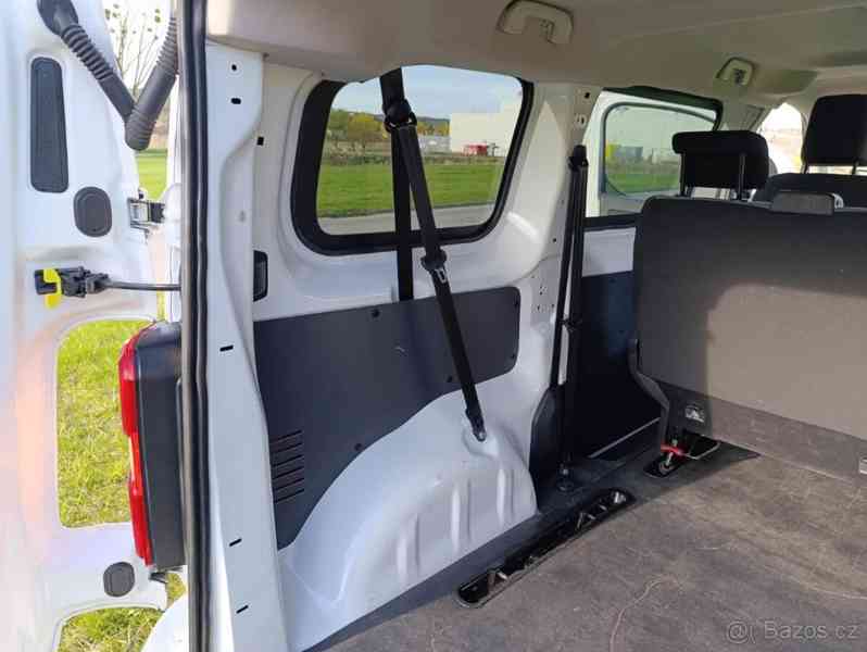 Peugeot Expert 2,0   HDI/110KW L2/ 8 MÍST - foto 11