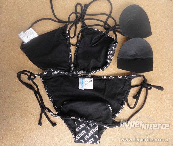Dámské dvoudílné plavky s nápisy Playboy - černé - foto 3