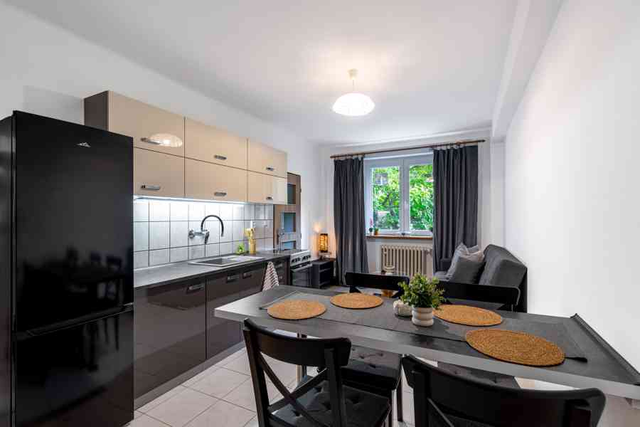 Prodej bytu 2+kk, 36 m² – Dobřichovice, po rekonstrukci
