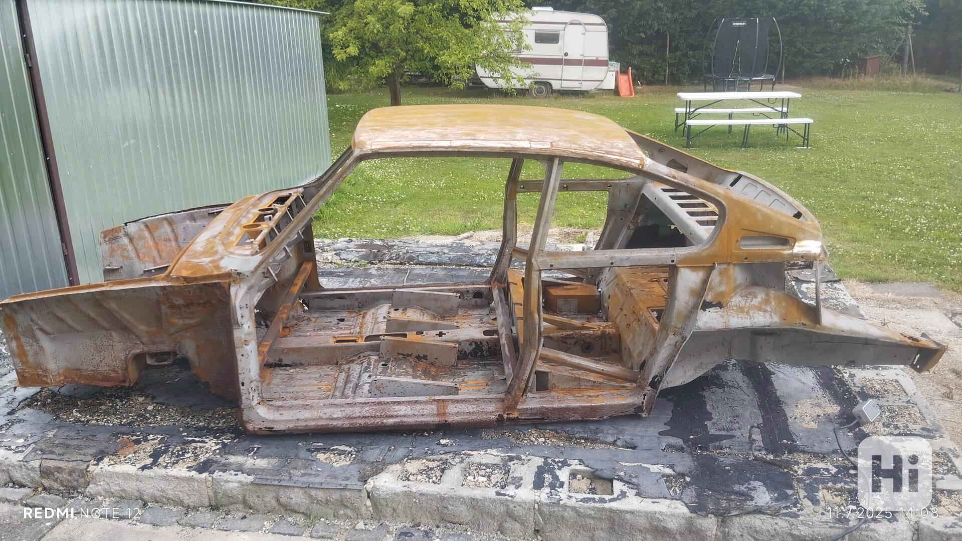 Doklady na Škoda 110R + skelet a rozebraný motor ŠKODA ERKO - foto 1