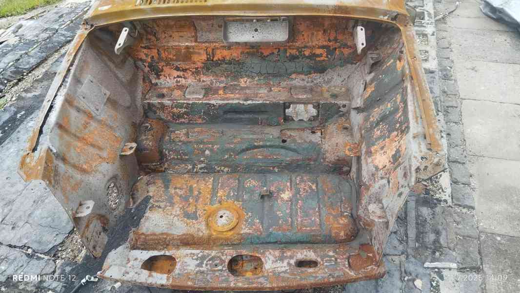 Doklady na Škoda 110R + skelet a rozebraný motor ŠKODA ERKO - foto 17
