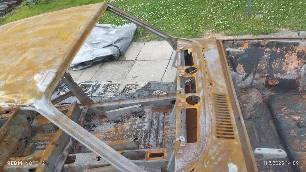 Doklady na Škoda 110R + skelet a rozebraný motor ŠKODA ERKO - foto 19