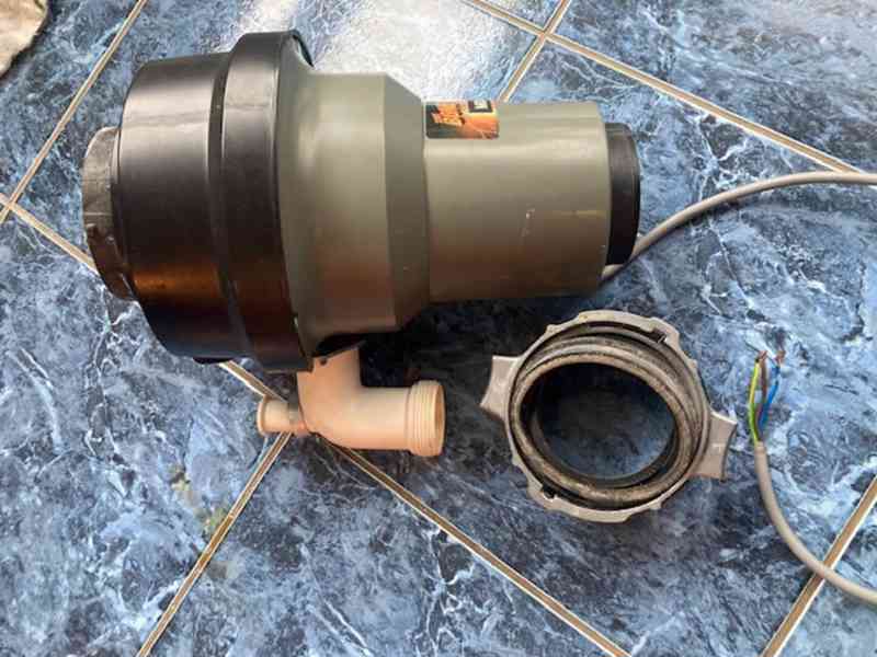 Drtič odpadů - foto 3