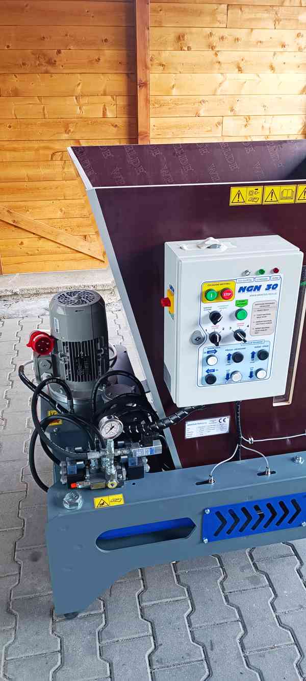 Briketovací lis NGN30 - nový - foto 4