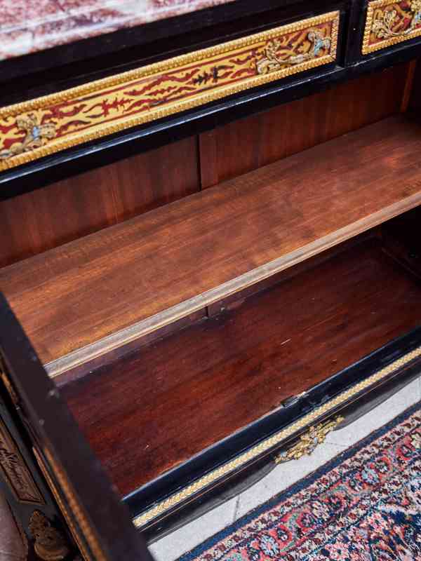 Komoda Boulle s mramorovou deskou - foto 4