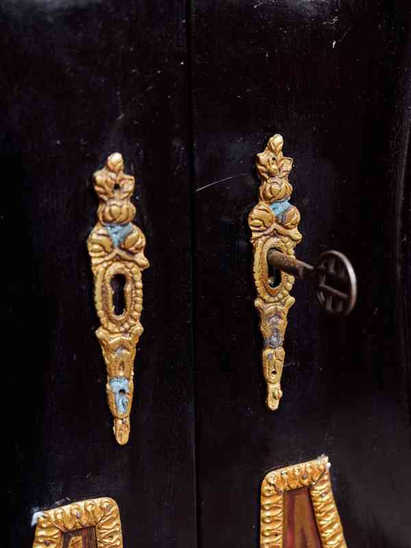 Komoda Boulle s mramorovou deskou - foto 10
