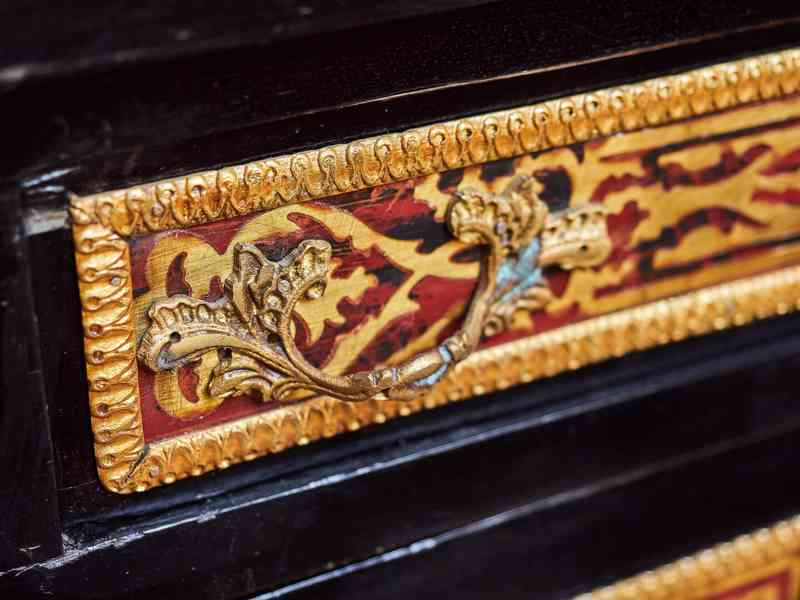 Komoda Boulle s mramorovou deskou - foto 7