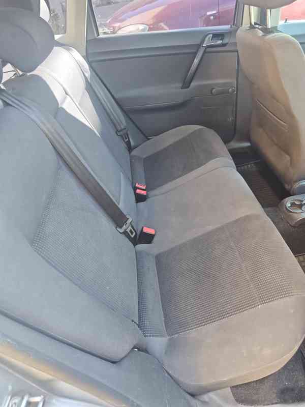 Volkswagen Polo 1,2 - foto 18