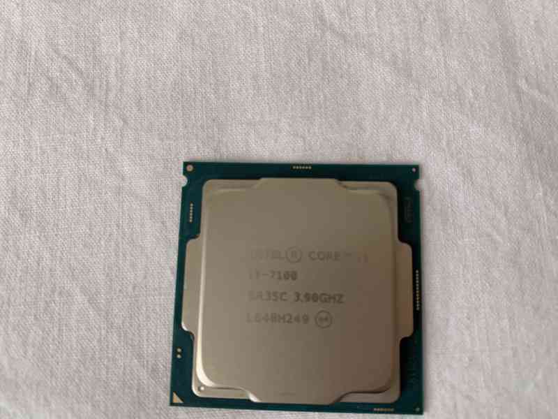 Core i3 7100–3,9GHz