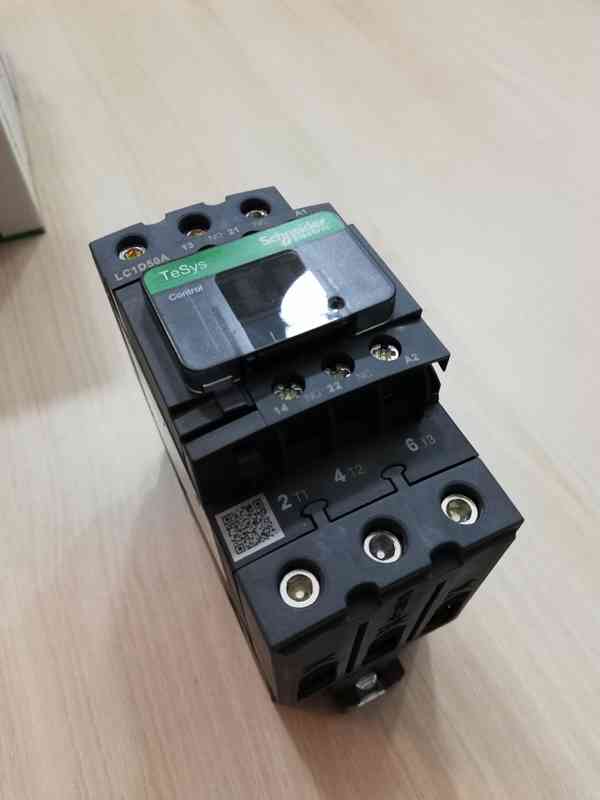 SCHNEIDER STYKAČE LC1D50AP7 3P 50A 230VAC Nové! - foto 1