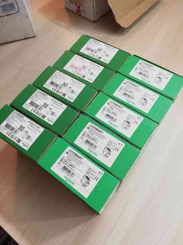 SCHNEIDER STYKAČE LC1D50AP7 3P 50A 230VAC Nové! - foto 4