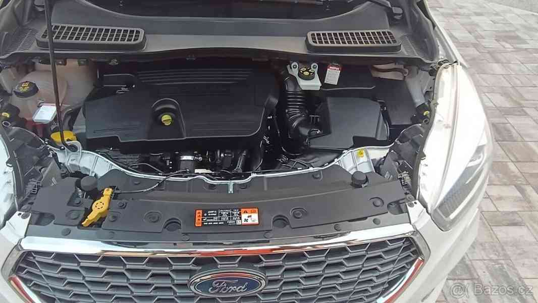 Ford Kuga 2,0   Vignale - foto 6