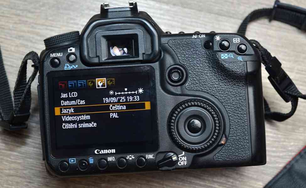 Canon EOS 50D **APS-C **LIVE VIEW* 102 000 Exp. - foto 6