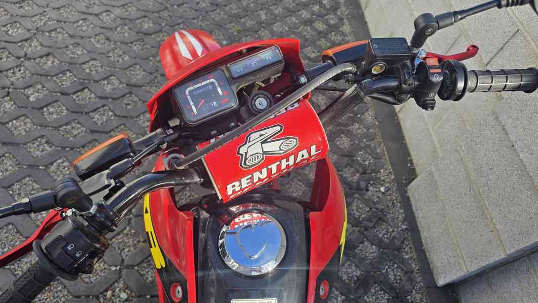 HONDA XR 125 L - foto 6