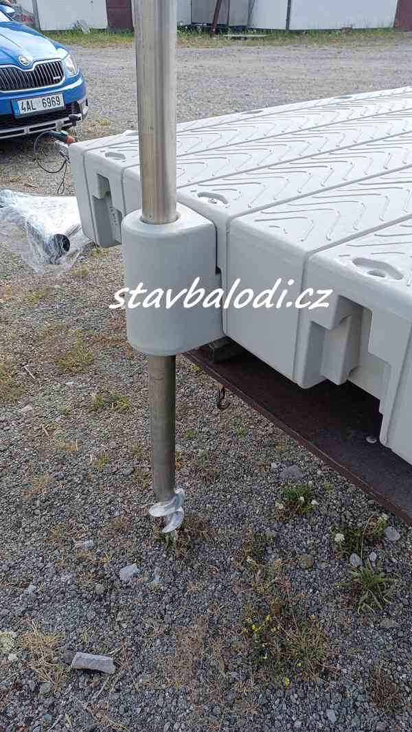 Přístavní plovoucí molo pro lodě a čluny - foto 5