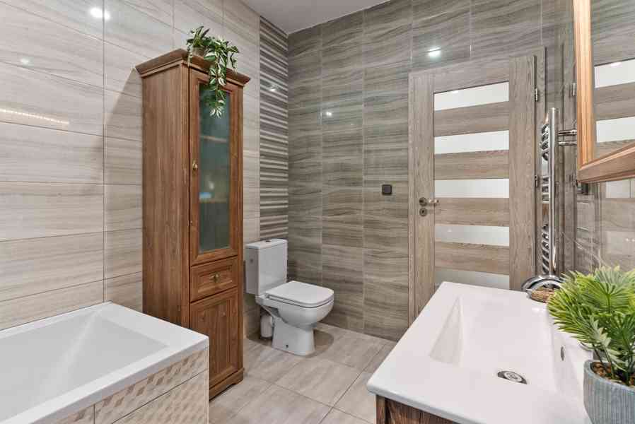 Prodej rodinného domu 4+kk s pozemkem 2028 m², Hrdlořezy - foto 17