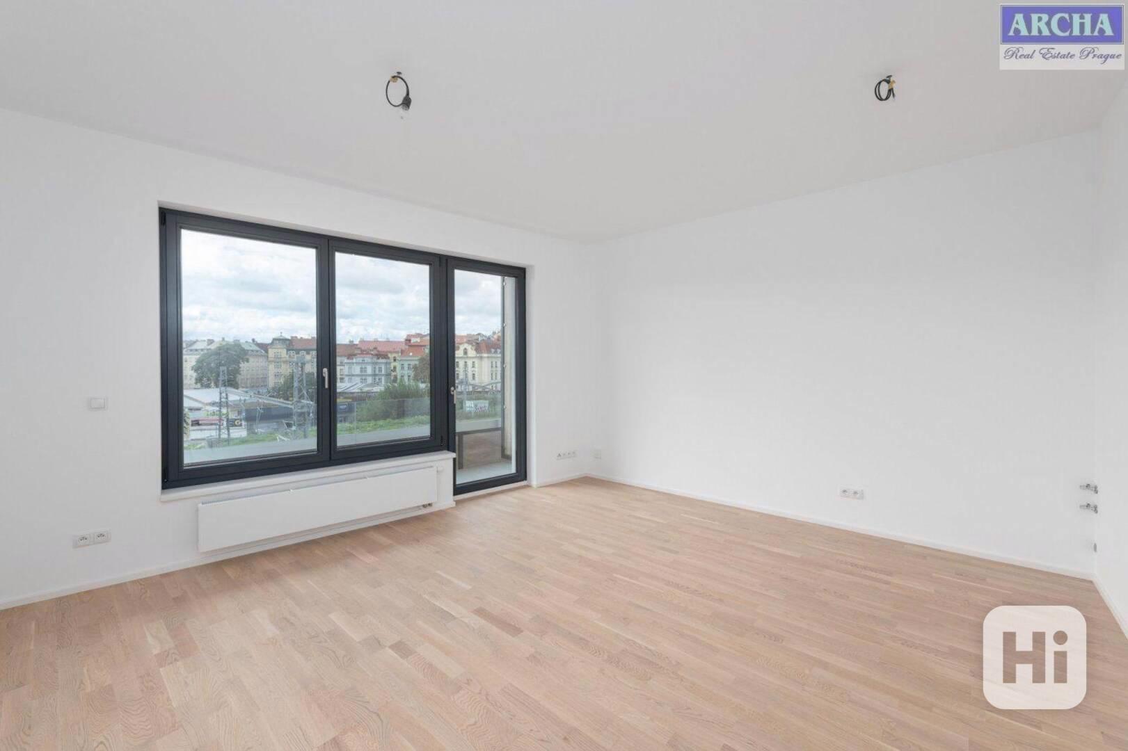 Prodej bytu 1+kk, 35,3 m2, balkon, 3.NP,  Praha 2 Vinohrady - foto 1