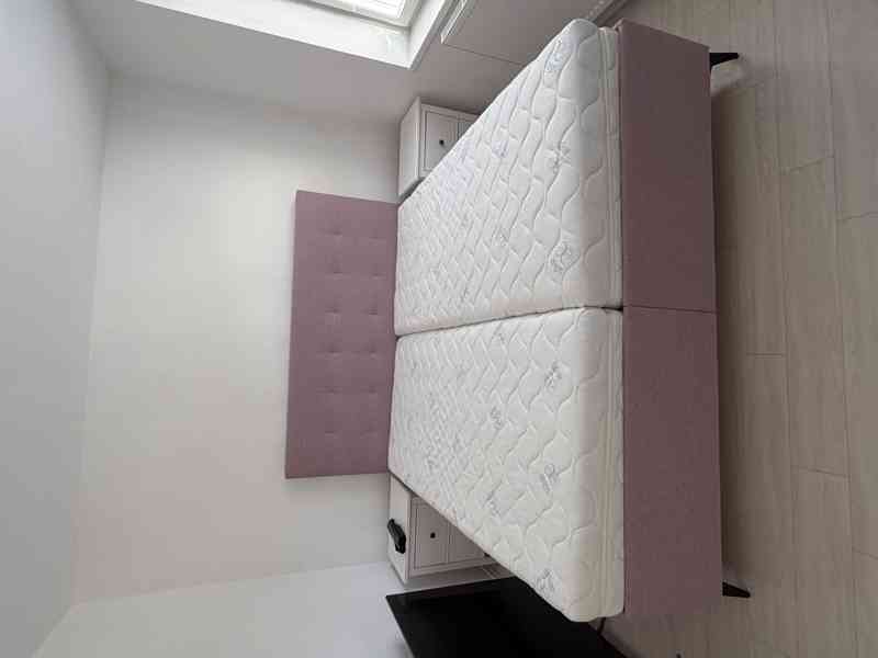 Manželská postel 180x200 