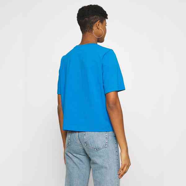 Weekday - Dámské basic tričko modré barvy Trish Velikost: M - foto 4