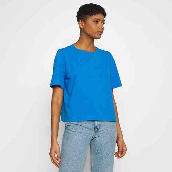 Weekday - Dámské basic tričko modré barvy Trish Velikost: M - foto 5